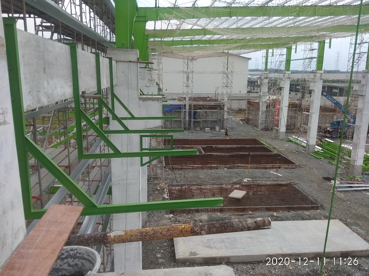 WhatsApp Image 2025-10-08 at 21.13.21 (2)